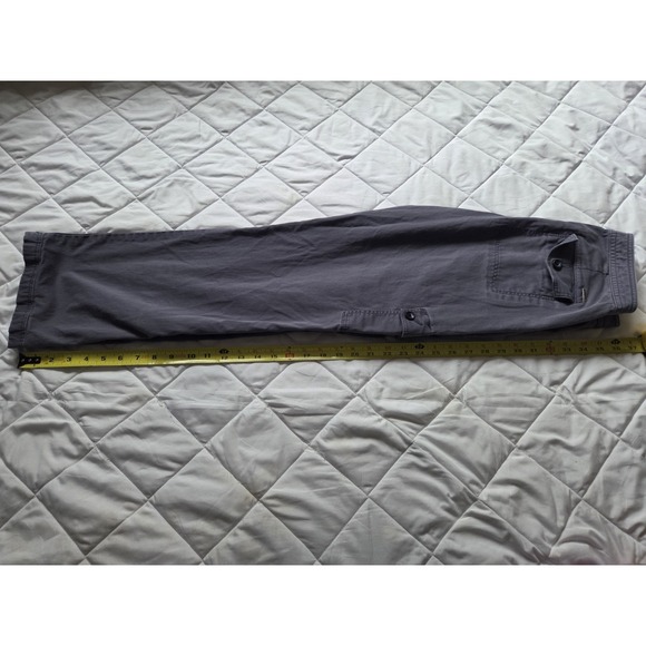 LL Bean Favorite Fit Women's Gray Cargo Pants Size 4 Regular EUC - Picture 2 of 12